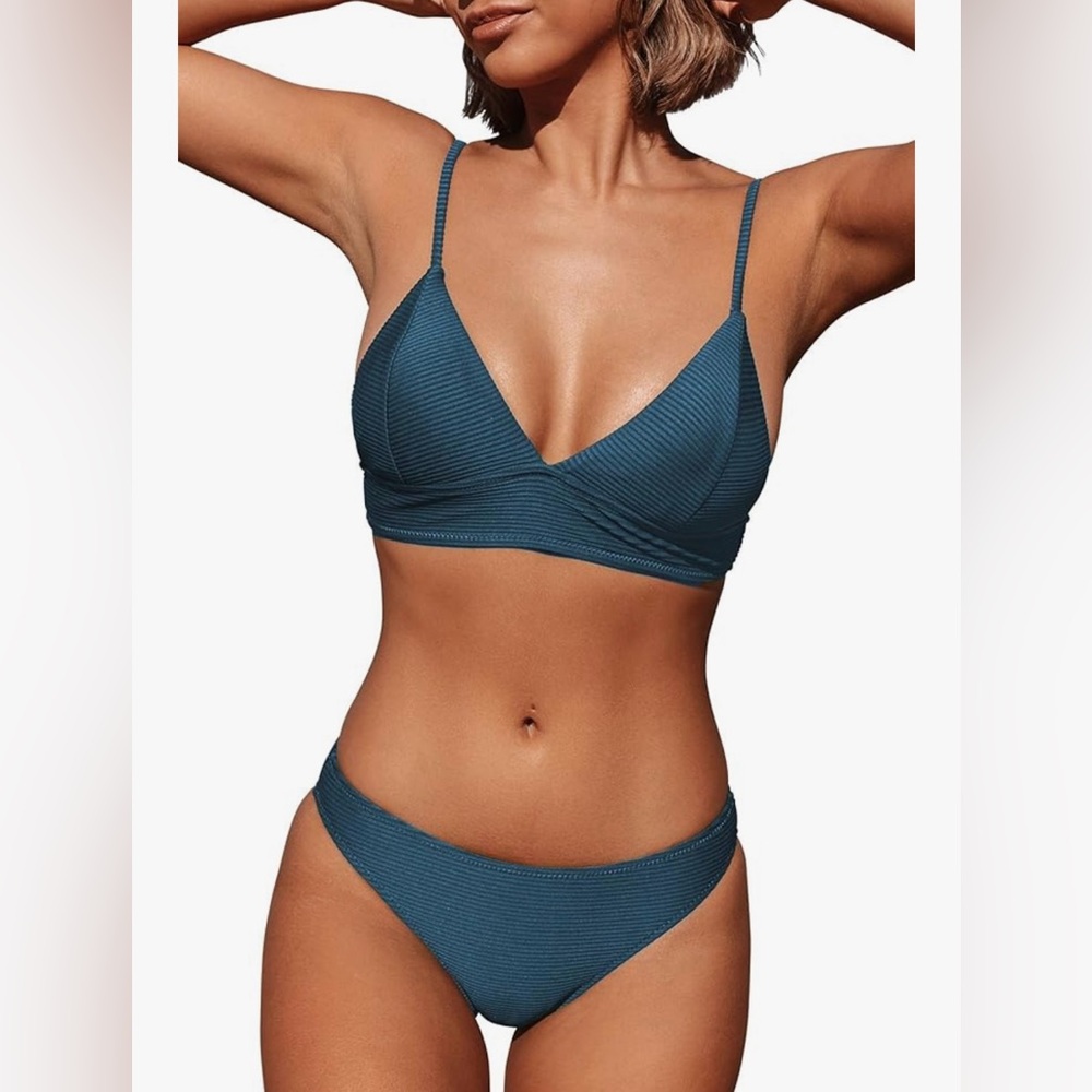 Cupshe Blue Sexy Triangle Textured Fabric Bikini Top & Bottoms Women's M, NWT